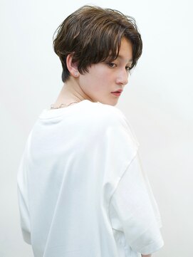 らふる ラフなウェーブが可愛いニュアンスショート