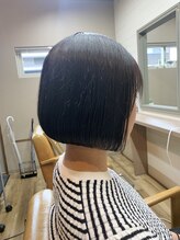 シアンヘアデザイン(cyan hair design) アゴ下2センチのミニボブ