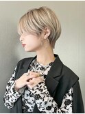 ショートヘア/前髪なしショート/くびれショート
