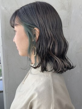 ゼストプラス(ZEST plus) さりげなく見えるインナーカラー