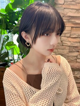 ミンクス 銀座店(MINX) 横顔が美しいショートボブ