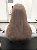 黒髪クラゲヘアーオリーブグレー小顔ココアベージュ卵型ショート