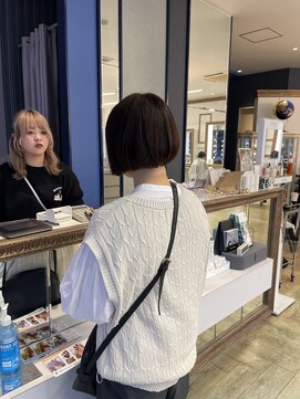 コワファースト 大分(COIFF1RST) 切りっぱなし！短めぱっつんボブ