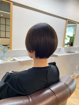 インビテーション(invitation) 丸みショートスタイル