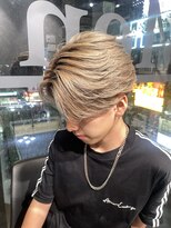 スタッド 松戸(stud. Men‘s)&nbsp;ミルクティーベージュセンターパートフェザー