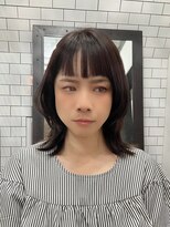 レガーレ(Legare) レイヤーミディアム×ラウンドぱっつん前髪