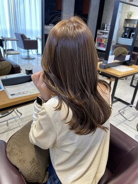 ヘアーエバリーズ(hair Everies) 透明感たっぷりマロンベージュ