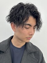 ウィル バイ ブラウン(Vir by Brown)&nbsp;縦落ちツイスパ/ツイストスパイラルパーマ/センターパート