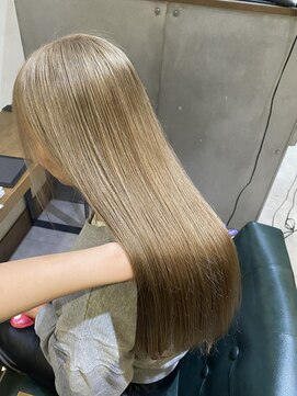 シモン(SIMON) ベージュカラー/半田/知多/半田美容室/知多美容室