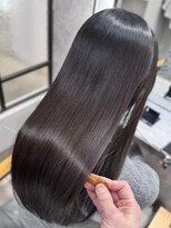 エミリー(Emily)&nbsp;低ダメージ縮毛矯正