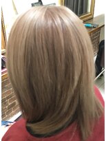 髪こうぼう&nbsp;ライトスモーキーベージュ！！