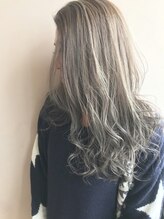 リプレイ ヘアデザイン(REPLAY HAIR DESIGN) ホワイトアッシュ ホワイトベージュ