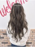 美髪　モテ髪ハイライト　ミルクティーアッシュ