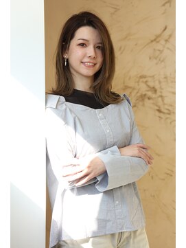 キッカ 松ヶ丘店(CHICCA) ナチュラルミディ