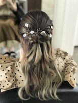 ヘアーアンドエステティック ヴェリス(hair&esthetic Velis) 【Velis】簡単アレンジを楽しんでみましょう！