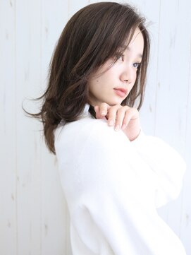 ロア(lore) 【20代/30代/40代/50代に人気】ヴェールパーマレイヤーセミディ