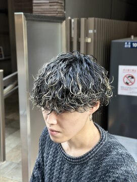 リバティシェアバーバー 銀座(LIBERTY SHARE BARBER) 【モテすぎ注意】波巻きショートウルフ!!