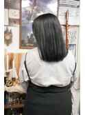 20代30代小顔ゆるふわミディアム ブルーブラック
