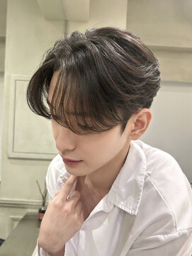 ロンドオム 池袋(Lond Homme) men's/メンズ/刈り上げセンターパート/ダウンパーマ/池袋