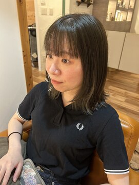 イーリージョン(E region) オリーブベージュ