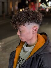 【＊スペインパーマ×フェードスタイル＊】漢らしさの中にオシャレさを◎【心斎橋/スペインカール】