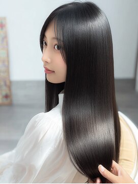 リュドール 名駅(Rue D'or) シンデレラトリートメントで叶う極艶美髪ストレート