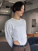 イシ(isi) short bob