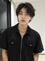 ロビー 青山(ROBBY)&nbsp;ニュアンスパーマ/センターパートマッシュ/韓国カルマパーマ