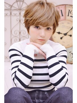 メイズ(MAZE) 大人可愛いやわらか小顔ショート【メイズ東中野・鍛原志行】