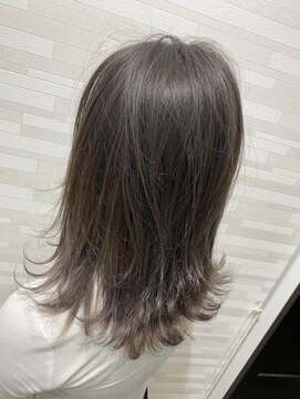 ロルド レーブ(Rold reve) 外はねグレージュ