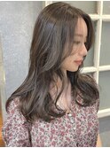 グレージュカラー ロングレイヤー / アディクシーカラー