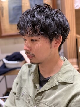 フォーコーナーズカットショップフェイビーズ 名古屋西(FourCornersCutShop favey's) スパイラルパーマ　メンズ　メンズカット
