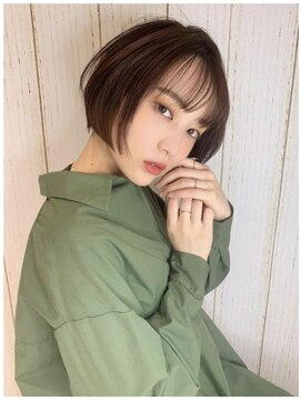 フォルテ 草薙店 前下がりシースルーショート