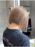 ミルクティーベージュ/ナチュラルハイトーン/ミニボブ