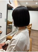 【1月】黒髪×パツっとボブ