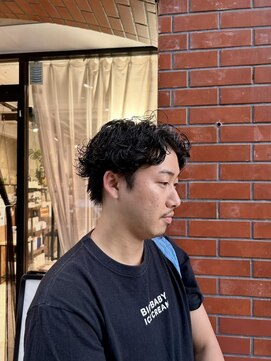 ウルバイサナンド(ULu by Sanando) スパイラルパーマ/センターパート