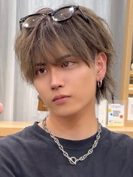 ナチュラル 渋谷(NATURAL) フェザーパーマ/スパイキーショート/サーフカール[メンズ/渋谷]