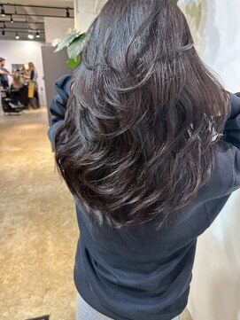 メリー オオサカ(Merly Osaka) バタフライレイヤーカット