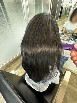 グロウオモロマチ(GLOW OMOROMACHI) #GLOW #カット #カラー #モノトーン #髪質改善 #トリートメント