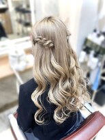 ハウス(HAUS.) 大人かわいいハーフツイン★横浜ヘアメ/ハーフツイン
