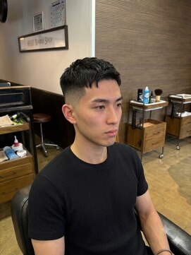 ワンワンオー バーバーショップ 博多店(@110 BARBER SHOP) メンズカット/フェード/濡れパン/バーバー/理容/博多/天神/眉毛