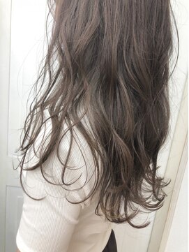 ナンバー デセオ 吉祥寺(N° deseo) 20代30代40代50代ナチュラル小顔カットくすみカラー切りっぱなし