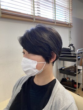 カミビト マヴィー(kamibito mavie) 刈り上げ女子/大人ショート/襟足スッキリ/骨格補正/小顔効果