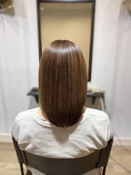 シファ(Sifa) ミディアムヘア