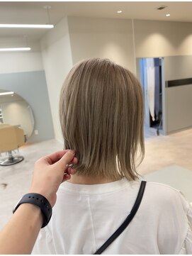 デコヘアーチーノ(DECO HAIR Ccino) ミルクティーベージュ