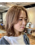 ミルクティーベージュ