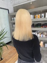 リトバイプティパ(Lit by petit-pas) ☆オシャレさん必見ブロンドカラー