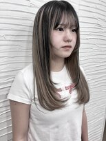 グロウトヨサキワン(GLOW TOYOSAKI ONE)&nbsp;プリン隠しでさらにお洒落にハイトーンレイヤースタイル！！