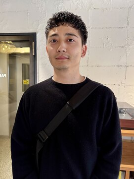 ヌース(NOOS) メンズピンパーマショート