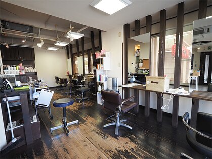 ヘアーズ JJ シュシュ 東山店の写真